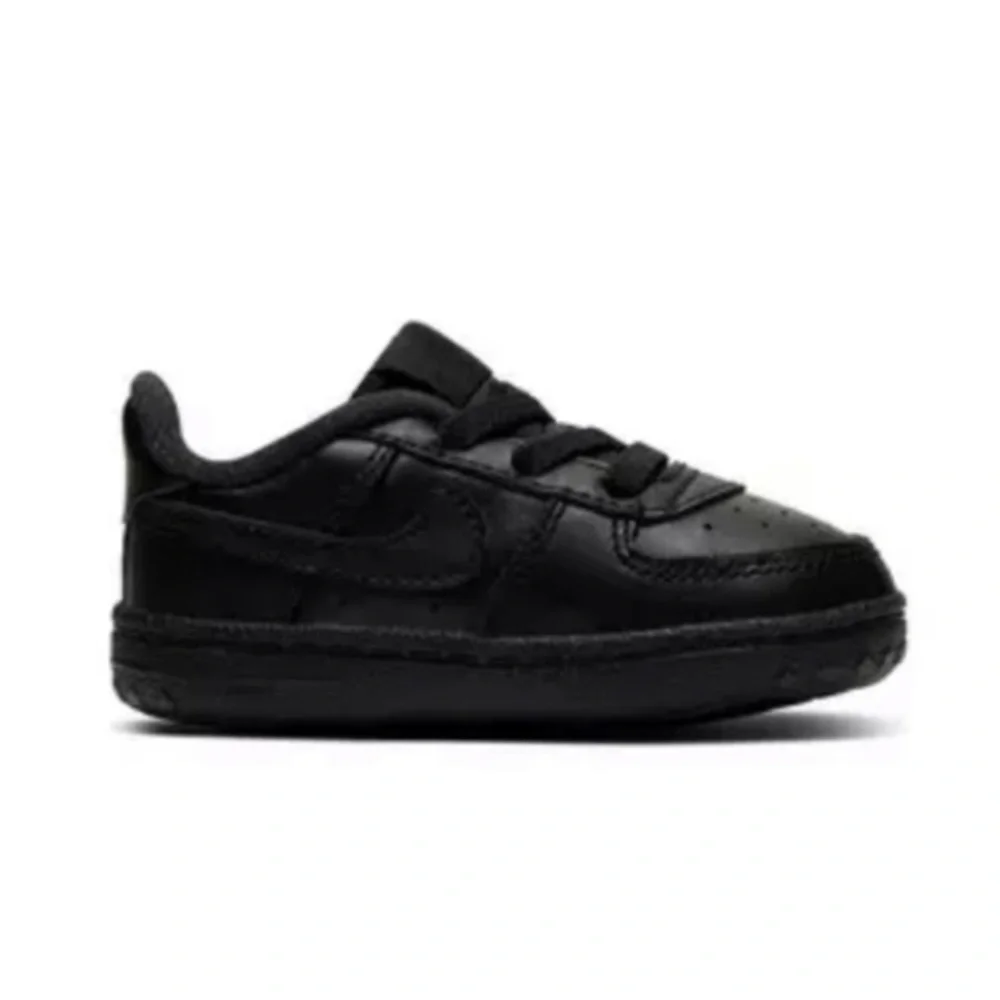 NIB. NIKE Force 1 Crib Booties